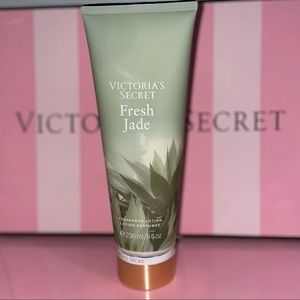 Victorias secret Fresh Jade Lotion
